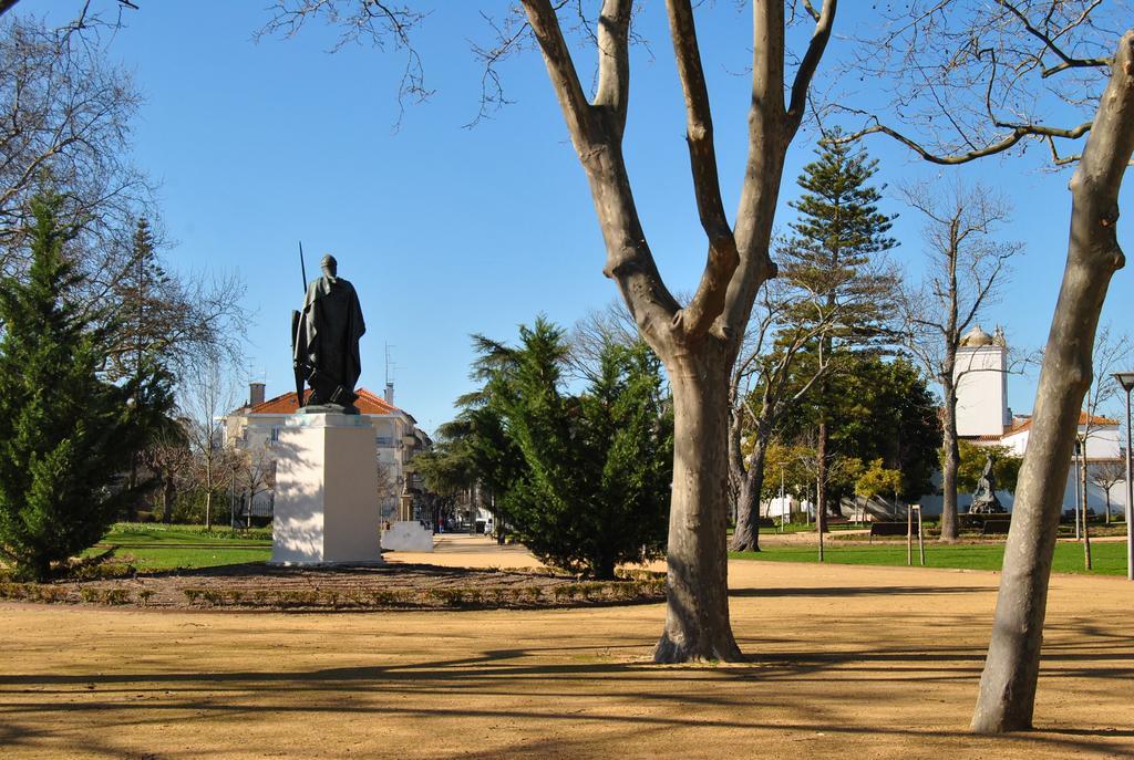 Tagus Host - 40308Al- 44211Al Hotel Santarém Kültér fotó